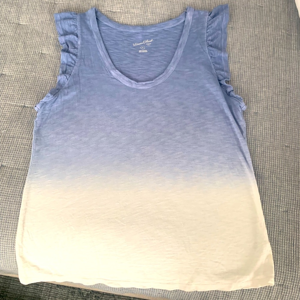 Universal Thread ruffled sleeve top size medium